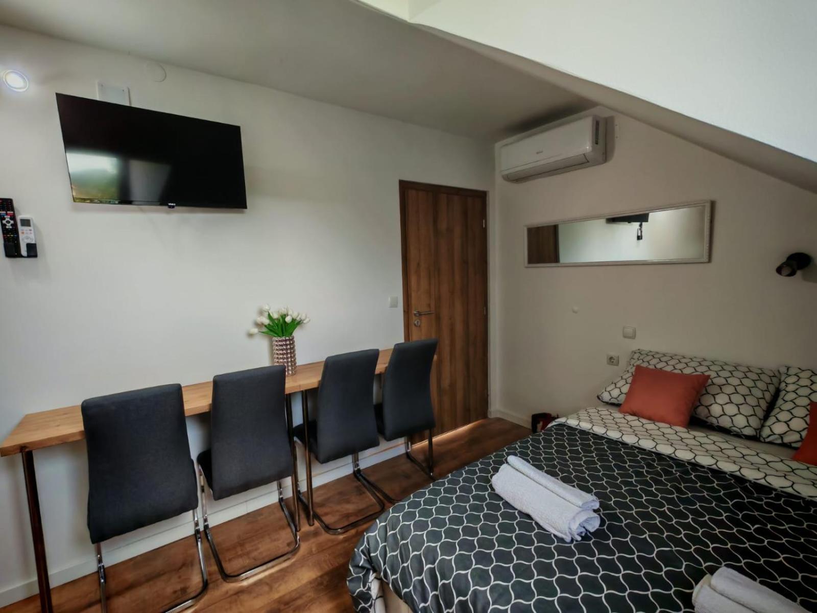 Guest House Gacka Rogic Otočac Екстериор снимка