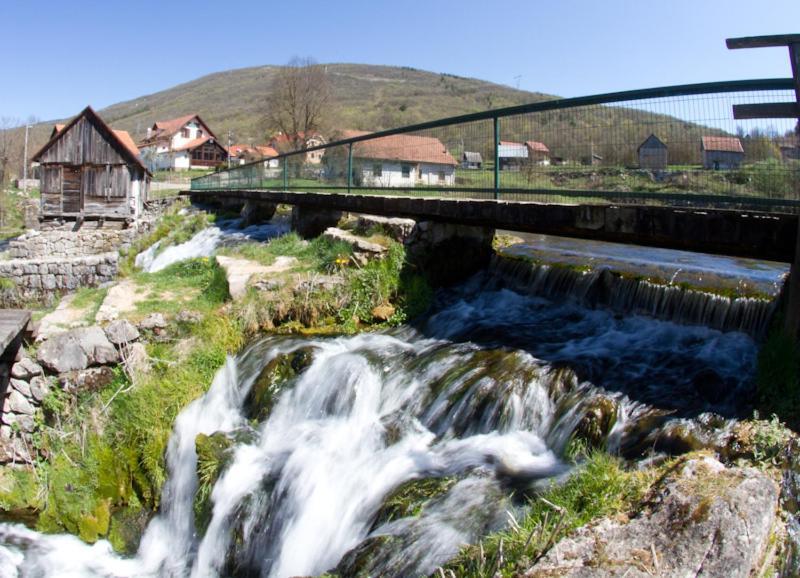 Guest House Gacka Rogic Otočac Екстериор снимка